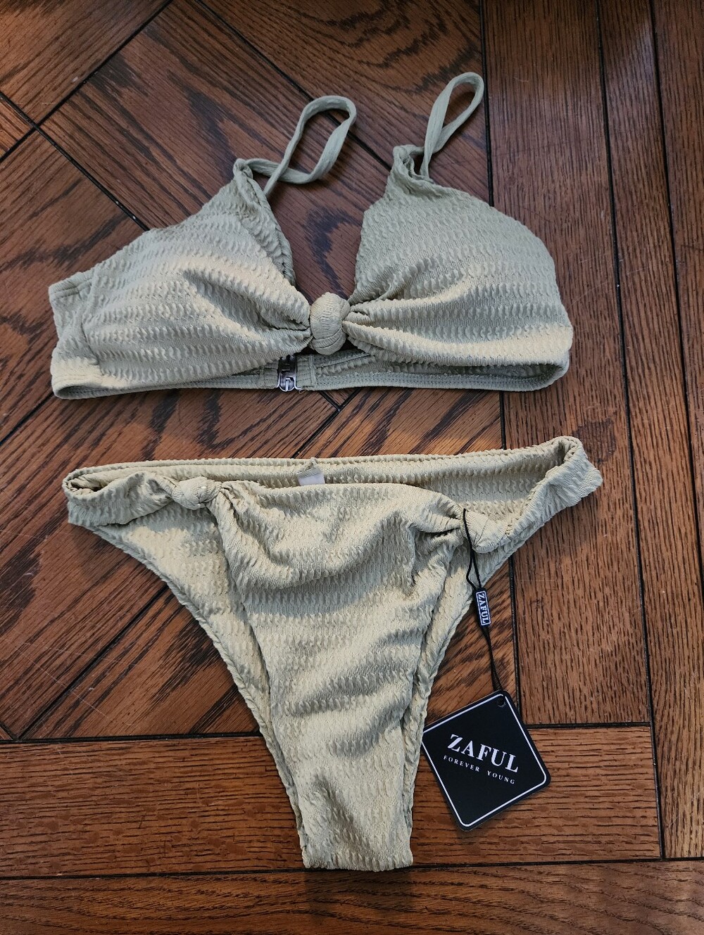 Women's bikinis, 2 sets - Picture 2 of 4